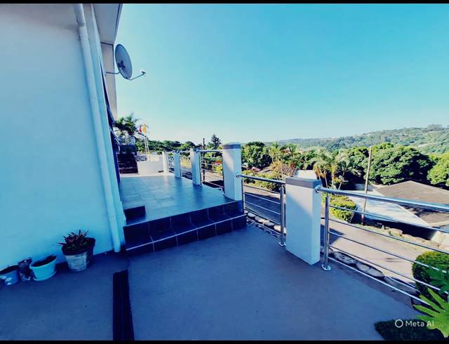 3 BEDROOM SIMPLEX FOR SALE IN SHALLCROSS